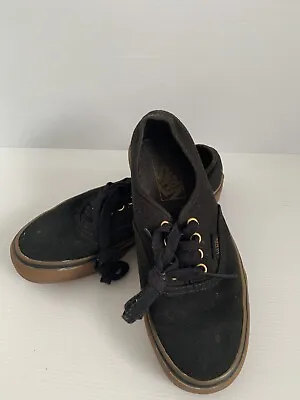 $23.50 • Buy VANS Size 4 US Black With Brown Sole Low Top Shoes Casual Genuine