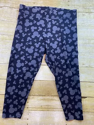 Torrid Disney Crop Black Mickey Icon Leggings Women's Size 2 Gray Mickey Icon 2X • $15