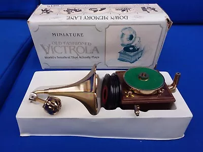 Old Fashioned Miniature Victrola With 6 Records • $10