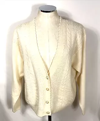 Vintage Womens Cardigan Sweater Sz M Angora Lambswool Shoulder Pads 1980s • $18.99