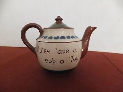 Longpark Torquay Pottery Teapot • £7.50