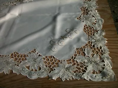 Vintage Cutwork Tablecloth Poinsettia Christmas Gold Embroidery Cutwork TC109 • $17.99