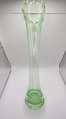 13  Swung Vase Green Vintage • $18