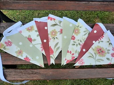 3m Wildflower Green Red Clarke Oilcloth 8 X 6 Inch Flags Bunting  • £10