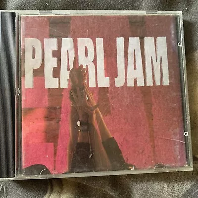 PEARL JAM TEN - AUSTRALIAN CD NM (b76/14) Free Postage • $20