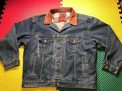 Vintage Marlboro Country Store Leather Collar Denim Jacket Men's Size XL Nice • $49.99