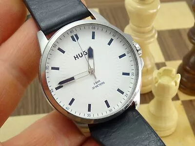 HUGO BOSS Men's 42mm White Dial Black Leather Designer Wristwatch • £22