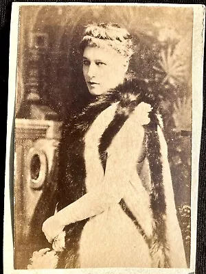 CDV - Sized Albumen Photograph Lillie Langtry Actress Socialite Royal Mistress • £9.99