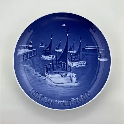 Bing & Grondahl B&G 1966 Christmas Plate  Home For Christmas  Boats In Harbor 7” • $9.99