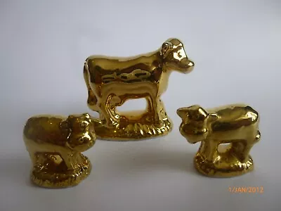 Wade Whimsie New Release 2019 Happy Families Family Gold Cows Le20 • £59.99