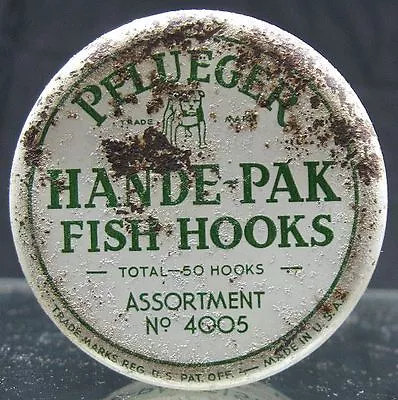 Vintage 1950's Pflueger Hande-Pak Fish Hooks Tin • $10