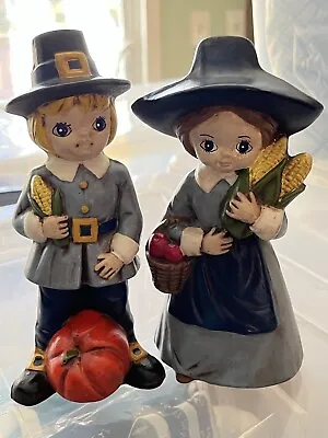 Vintage Hand Painted Pair Of Pilgrims Thanksgiving  • $15.50