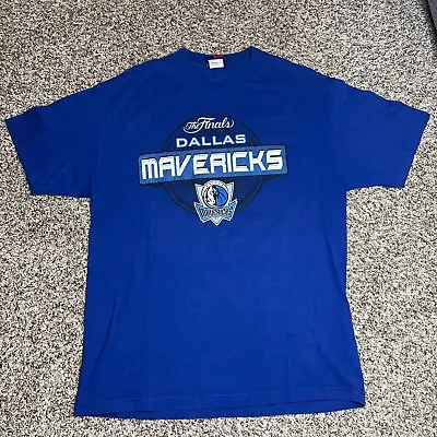 Majestic NBA Dallas Mavericks T-shirt Mens Size L 2011 The Finals Champs Roster • $25