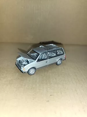 Loose Auto World Mighty Minivans 1985 Plymouth Voyager Radiant Silver • $8