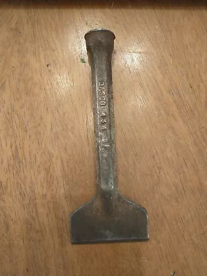 Vintage Dasco 2 1/2 Inch  Masonary Chisel No. 434 • $15