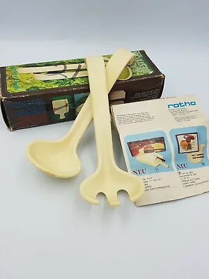 Retro Kitsch Salad Servers Set Plastic Light Maple Wood Effect W.germany Boxed  • £11.99