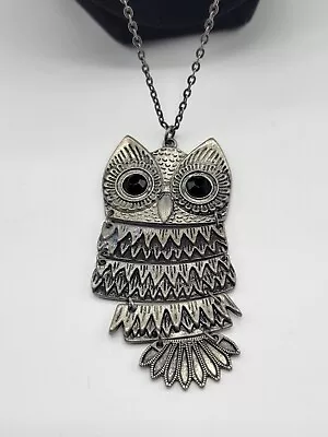 Silver Tone Articulating Charm Owl Necklace Black Eyes Rhinestone UFO Spooky • $7