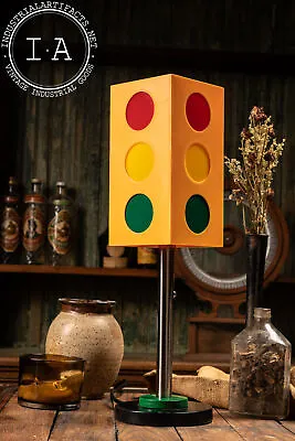 C. 2000 Memphis Style Stoplight Lamp • $220