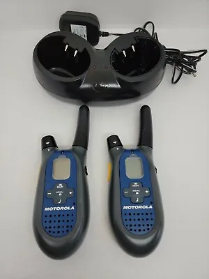 Motorola KEM-P15455 Rechargeable 2 Walkie Talkies Two-Way Radio Vtg Style • $30