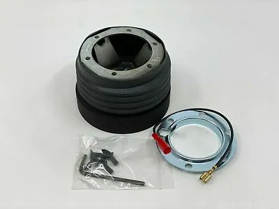 MOMO Steering Wheel Hub Adapter Kit For Chevrolet Camaro Pontiac Firebird 69-02  • $93.50