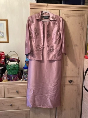 £15 • Buy Jessica Howard Petite - Dress & Jacket - US10/UK 12 - Pink - Worn Once