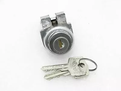 Vespa Steering Lock With 2 Keys Vbb / Vba • $10.18