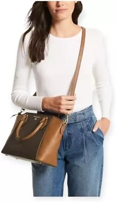 Excellent Michael Kors Leather Signature Medium Satchel Handbag Dk & Lt Brown  • $50