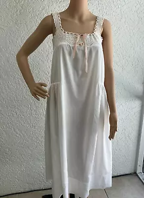 ANTIQUE 1920's COTTON & HANDMADE LACE UNDER DRESS SLIP/DRESS SMALL/MED • $89.99