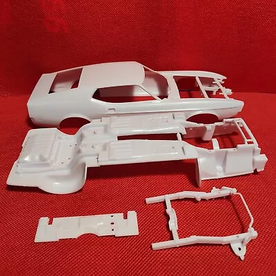 Body Shell & Frame 1971 Mustang Mach 1 1:25 Scale Model Car Part • $10.99