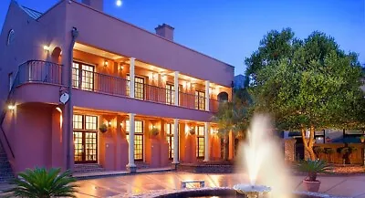 $379 • Buy Lodge Alley Inn -Charleston SC -3 Nights-9/4-9/7/2023- 1 Bedroom Suite- Sleeps 4