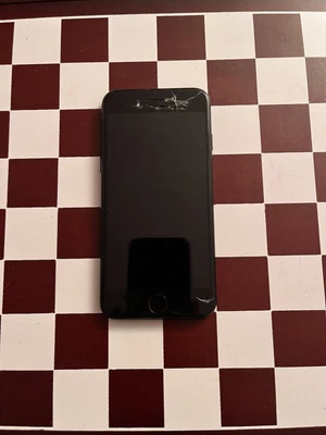 $40 • Buy Apple IPhone 7 - 32GB - Black (Unlocked) A1778 (GSM) (AU Stock)