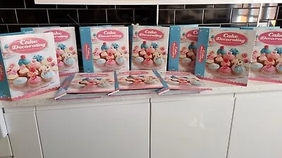 DeAgostini Cake Decorating  Bundle Magazines Including Folders No Tools  • £15