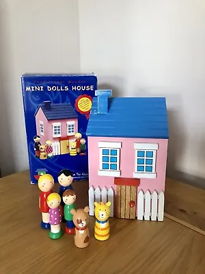 Traditional Wooden Dolls House Hand Crafted • £12