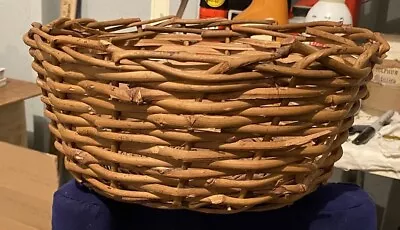 Large Vintage Woven Thick Grapevine Basket Round. 11.5 X 5” Very Nice • $8