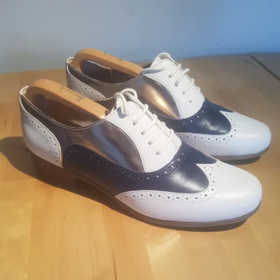 £29.95 • Buy Clarks Hamble Oak Grey White & Silver Shoes Brogues Size UK 7 