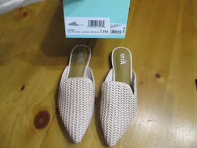 New MIA Haydee Stylish Woven Slip On ShoesPointed ToeSize 7.5 US • $19.25