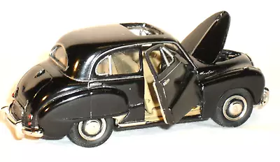 1:43 Lansdowne/Code 3 Model Car**REDUCED PRICE** AUSTIN SOMERSET- Opening Parts • £195