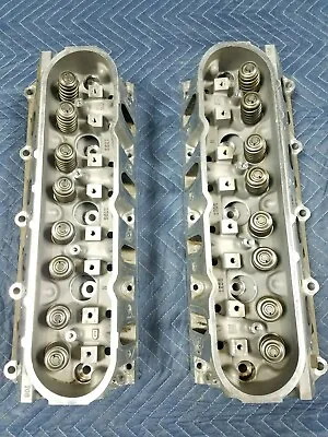 Ls Ls1 Ls2 Ls3 Ls6 Ls7 Lsx 706 Cylinder Heads Set 4.8 5.3 5.7 6.0 6.2 Gen Iii Iv • $649.95