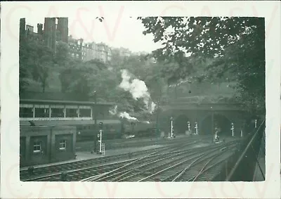 1963 4MTT 2-6-4 80055 Engine Moves Out Of Waverley East Edinburgh W/ Carriages • $5.75