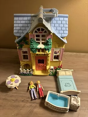 2000 Mattel Fisher Price COUNTRY COTTAGE Sweet Streets Loving Family Doll House • $19.99