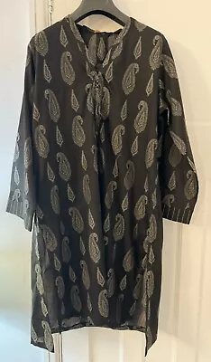 Beautiful Jaquard Printed Three Piece Kurta Trouser Suit Size 14 • £36