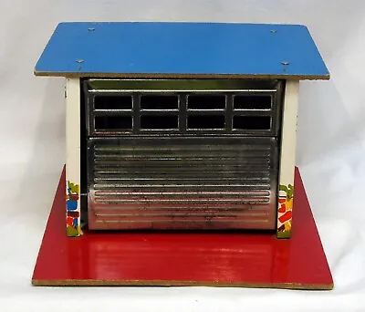 Vtg Marx Toy Tin Lithograph Garage Opening Door Car • $80.27