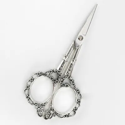 Antique Style Collectible Vintage Scissors Sewing Ornate Handle Thread Rare • $9.59