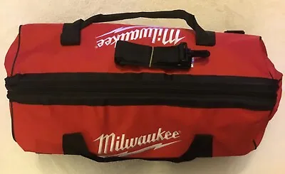 New Milwaukee M18 22” Heavy Duty Contractors Tool Bag (With Shoulder Strap) • $34.59