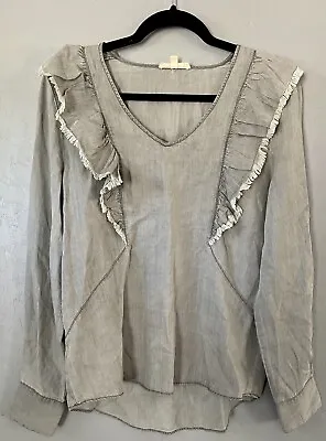 JANE AND DELANCEY Women's Gray Denim Style Ruffle Front Blouse Size Small - Cute • $12.50