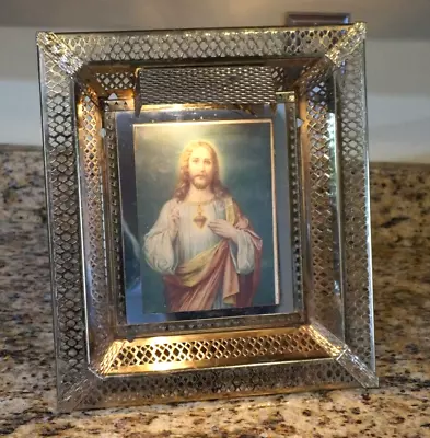 Vintage Sacred Heart Of Jesus Light Up Picture In Metal Frame 14-1/2 H • $44.59