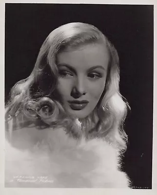 HOLLYWOOD BEAUTY VERONICA LAKE STYLISH POSE STUNNING PORTRAIT 1940s Photo 10 • $199.99