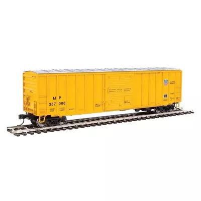 Lionel 2222028 UNION PACIFIC 50’ Box Car O-SCALE #357012  Rocket Boost NEW • $89.95