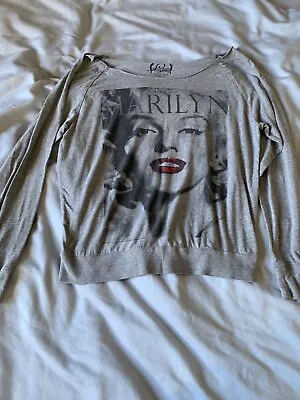 Marilyn Monroe Shirt Grey Medium Long Sleeve Legend Actress Model Singer • $7.99