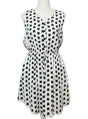 Mimi Chica Womens Dress White Black Size Large Sundress Sleeveless Cats V-Neck  • $18.99